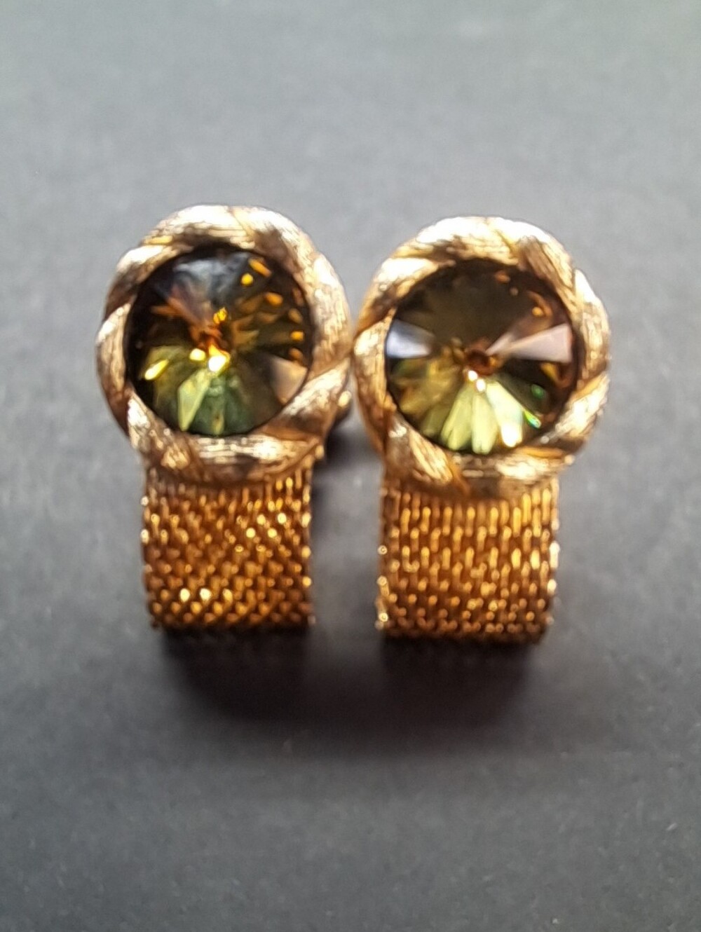 Vintage Swank Gold Tone Mesh Wrap Around Cufflinks Watermelon Rivoli Rhinestone